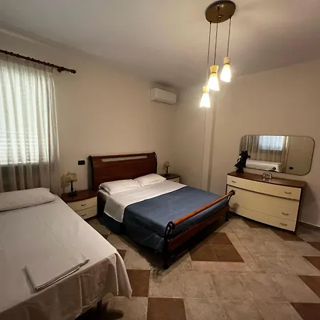 Edi Apartment *